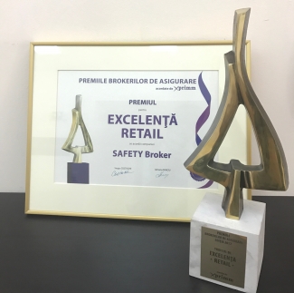 Retail Excellence Trophy in 2016